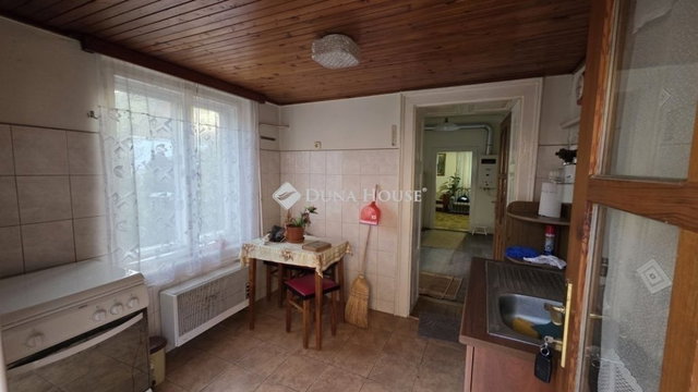 Eladó sorház, Hódmezővásárhelyen 32.5 M Ft, 3 szobás