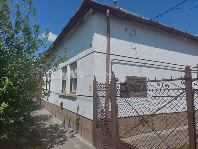 Eladó családi ház, Fülöpszálláson 26.5 M Ft, 4 szobás
