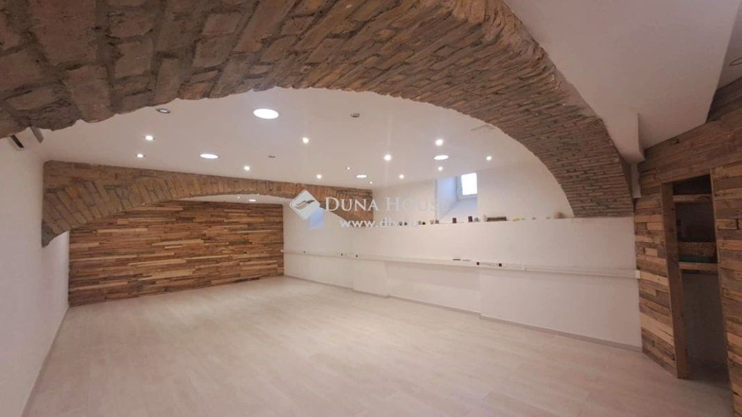 2 bed · 73m² · 35.700.000 ft