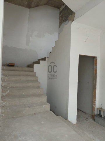 Eladó ipari ingatlan, Budapesten, XX. kerületben 350 M Ft