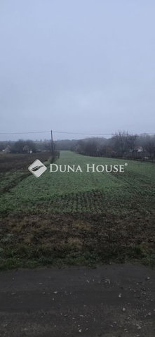 Eladó telek, Gárdonyban, Kadarka dűlőn 10.5 M Ft