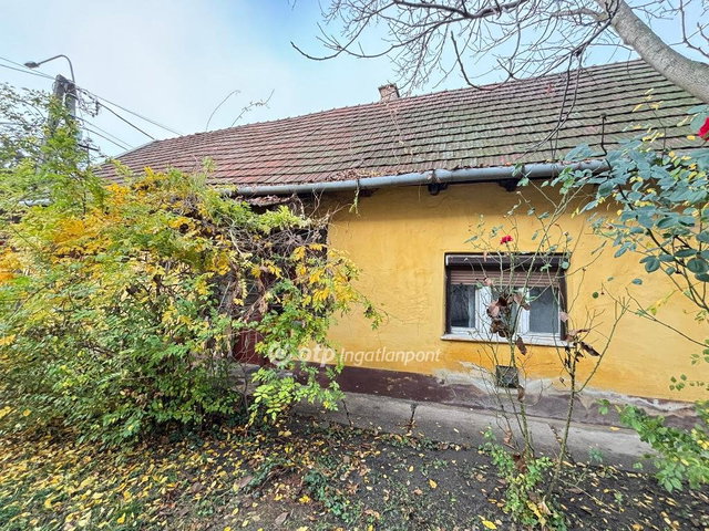 Eladó családi ház, Hajdúnánáson 24 M Ft, 2 szobás