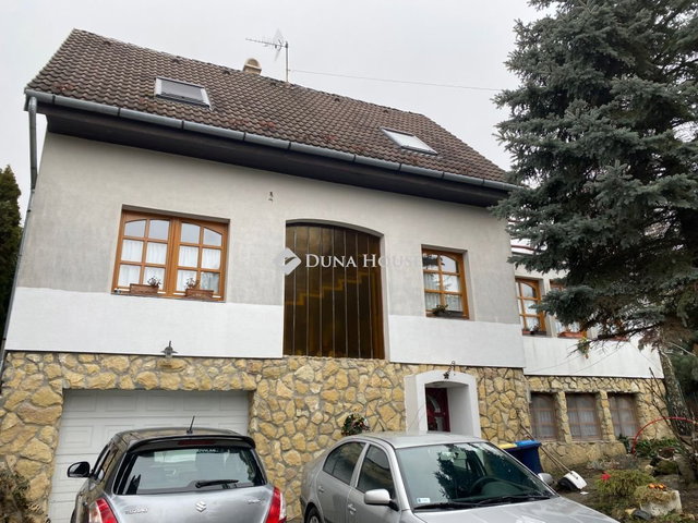 Eladó családi ház, II. kerületben, Kossuth Lajos utcában