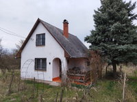 Eladó családi ház, Hatvanban 12 M Ft, 1+2 szobás