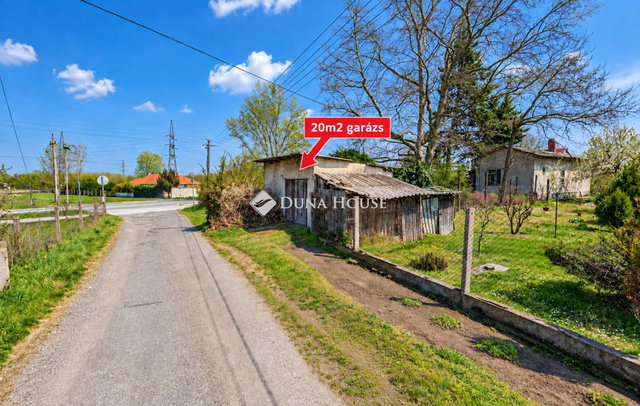 Eladó családi ház, Kecskeméten 29.9 M Ft, 2 szobás