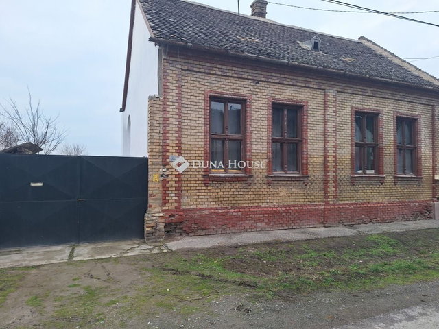 Eladó családi ház, Szeremlén 25.5 M Ft, 4 szobás