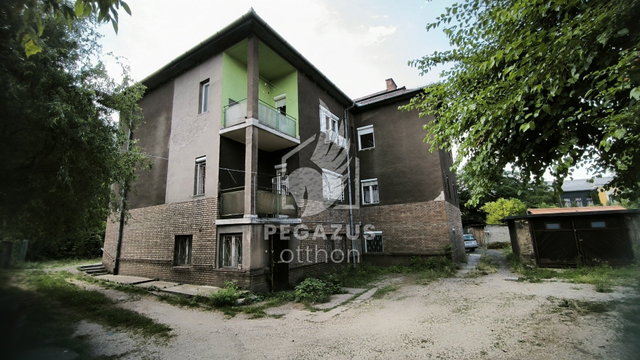 Eladó téglalakás, Ózdon, Alkotmány úton 12 M Ft, 3+1 szobás