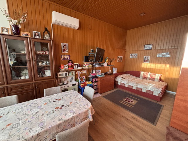 Eladó téglalakás, Várpalotán, Kossuth utcában 28.5 M Ft