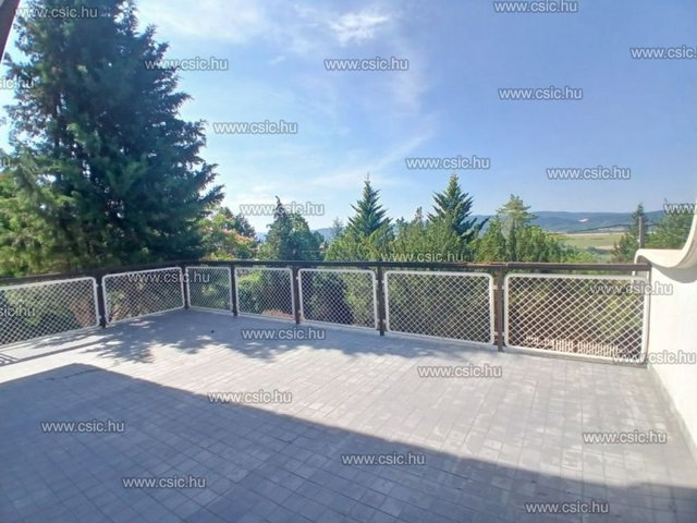 Eladó családi ház, Pilisszántón 135 M Ft, 3+1 szobás