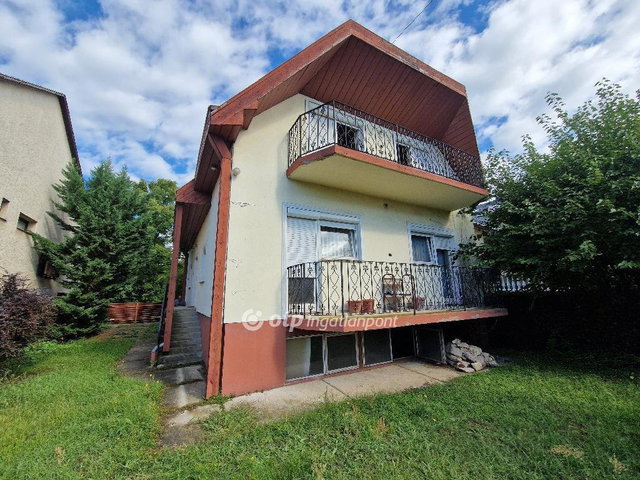 Eladó családi ház, Debrecenben 174.9 M Ft, 5 szobás