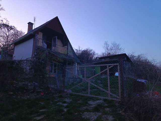 Eladó nyaraló, Kaposváron, Keskeny utcában 4.5 M Ft, 2 szobás