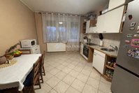 Eladó panellakás, Tatabányán 42.99 M Ft, 3 szobás