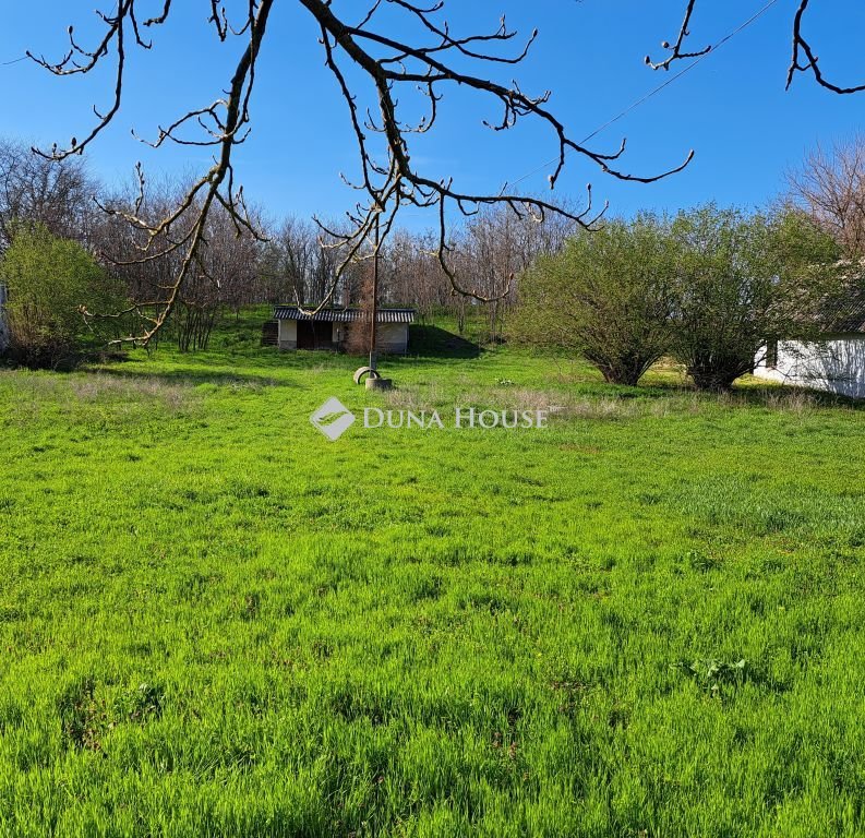 Telek · 2500 m² · 19.990.000 Ft