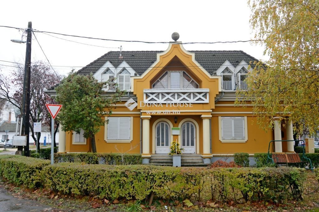 3 bed · 145m² · 380.000 ft