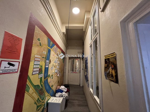 Eladó téglalakás, Budapesten, VI. kerületben, Szobi utcában