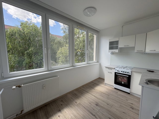 Kiadó téglalakás, albérlet, Székesfehérvárott 180 E Ft / hó