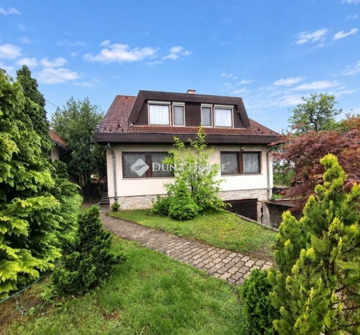 Eladó családi ház, Budapesten, XVIII. kerületben 174.9 M Ft