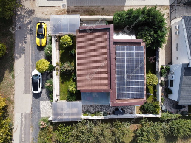 Eladó családi ház, Siófokon 129.9 M Ft, 3 szobás