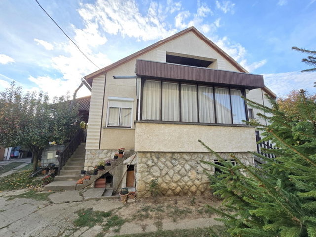 Eladó családi ház, Kaposszekcsőn 36.9 M Ft, 5 szobás