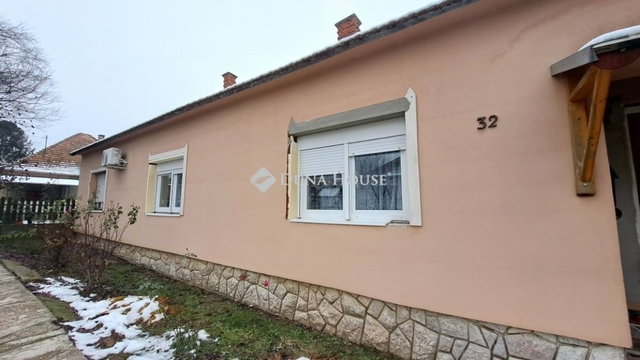 Eladó családi ház, Diósviszlón 30.9 M Ft, 4 szobás
