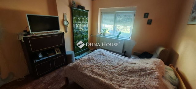 Eladó családi ház, Kustánszegen 38.99 M Ft, 4 szobás