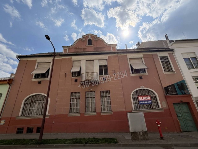 Eladó családi ház, Nagykanizsán, Zrínyi Miklós utcában 79 M Ft