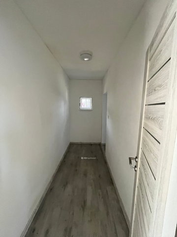 Eladó családi ház, Előszálláson 55 M Ft, 3 szobás