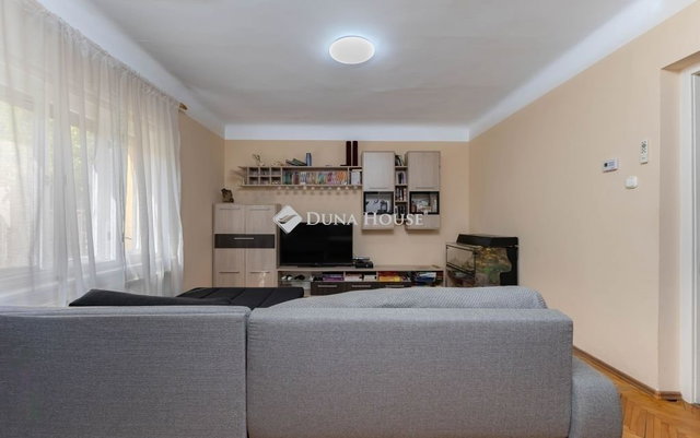 Eladó családi ház, Budapesten, XVIII. kerületben 74.9 M Ft