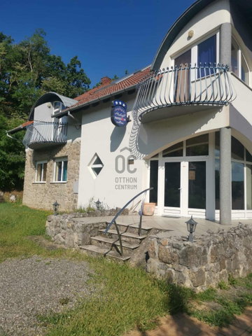 Eladó hotel, Abaligeten 220 M Ft / költözzbe.hu