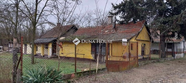 Eladó családi ház, Tápiószőlősön 11.5 M Ft, 3 szobás