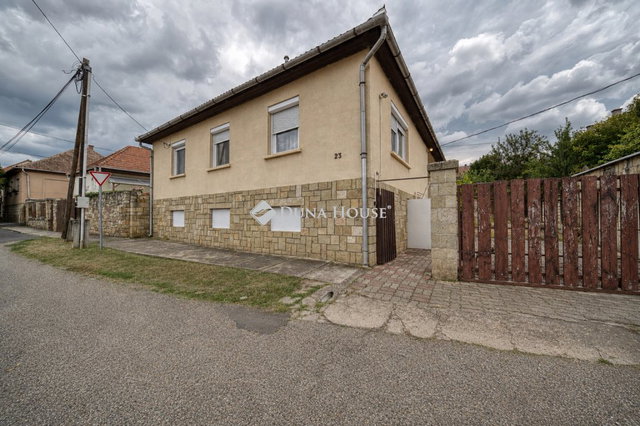 Eladó családi ház, Mádon 59.9 M Ft, 3 szobás