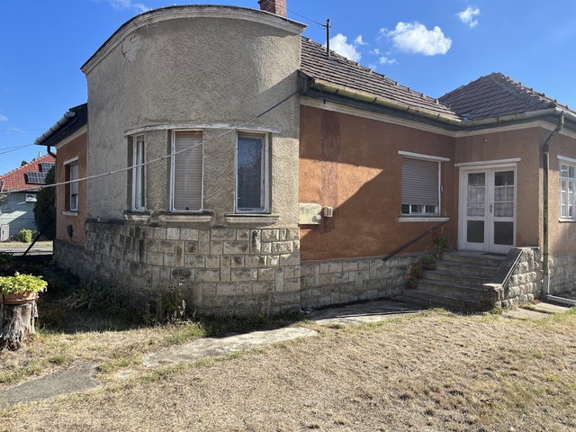 Eladó családi ház, Nyékládházán 42.9 M Ft, 2+1 szobás