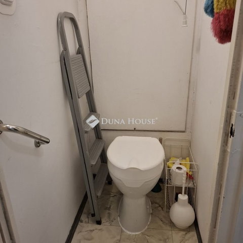 Eladó téglalakás, Szigetszentmiklóson 50 M Ft, 2 szobás