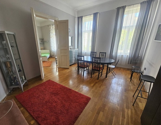 Eladó téglalakás, Budapesten, VII. kerületben 93 M Ft, 3 szobás