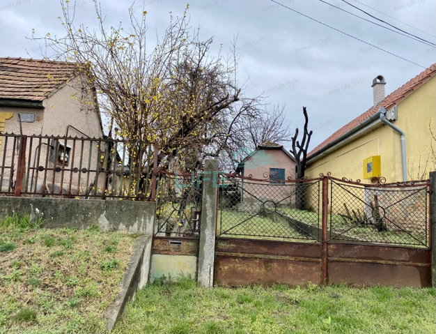 Eladó telek, Győrött 54.9 M Ft / költözzbe.hu