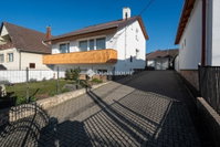 Eladó családi ház, Vértessomlón 134.9 M Ft, 7 szobás