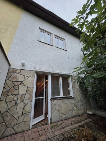 Eladó családi ház, Balatonlelleén 54.9 M Ft, 1+4 szobás
