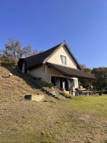 Eladó családi ház, Örvényesen 129 M Ft, 6 szobás