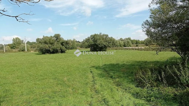 Eladó telek, Zalaegerszegen, Teskándi úton 1 M Ft