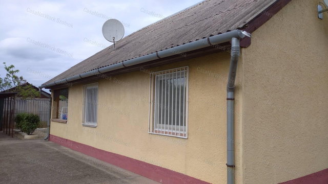 Eladó családi ház, Tiszaföldváron 16.9 M Ft, 3 szobás