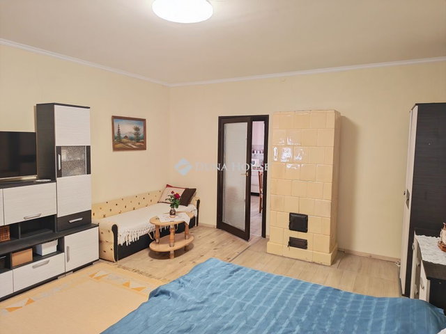 Eladó családi ház, Gyulán 80 M Ft, 3 szobás