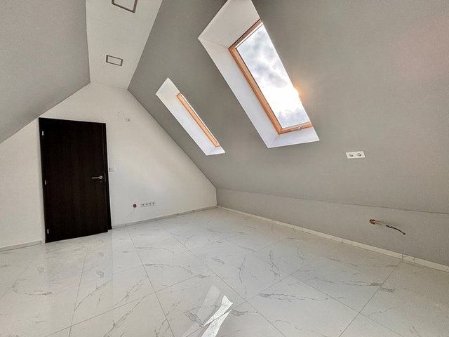 Eladó téglalakás, Pécsett, Alkotmány utcában 55 M Ft, 2 szobás