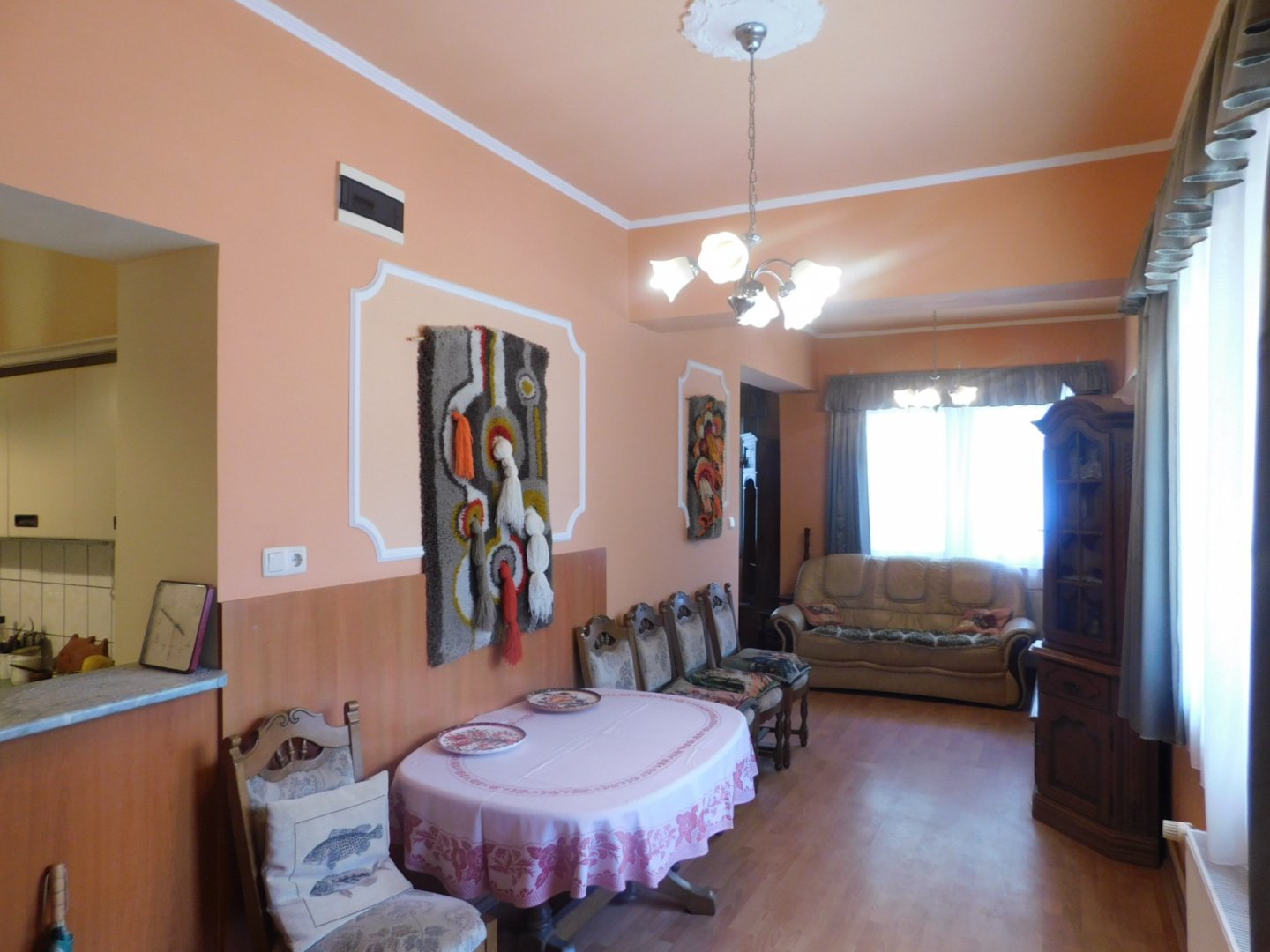 4 bed · 127m² · 65.501.998 ft