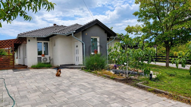 Eladó családi ház, Érden 220 M Ft, 6 szobás