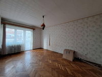 Eladó téglalakás, Komlón, Alkotmány utcában 18.5 M Ft