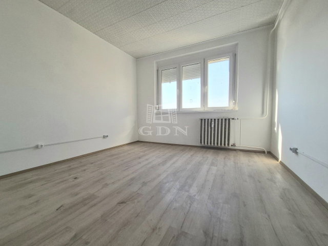Eladó iroda, Budapesten, X. kerületben 69.9 M Ft, 10 szobás