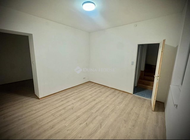Eladó téglalakás, Budapesten, XX. kerületben 80 M Ft, 2 szobás