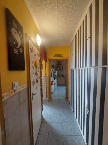 Eladó panellakás, Tatabányán 34.5 M Ft, 2+1 szobás
