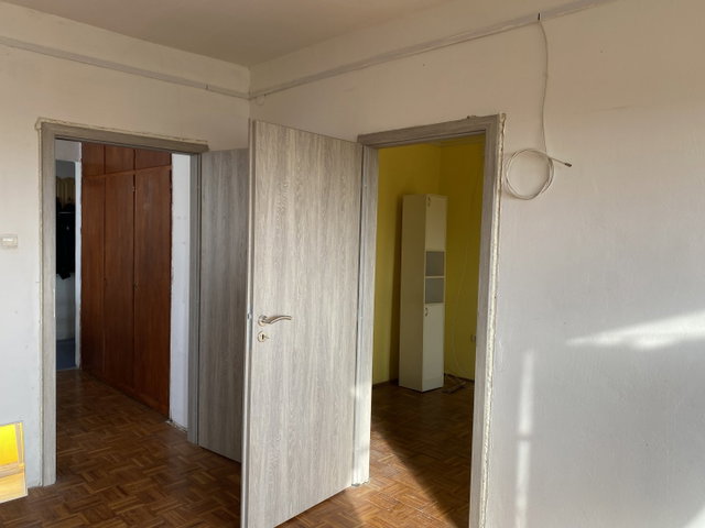 Eladó téglalakás, Miskolcon, Kőrösi Csoma Sándor utcában