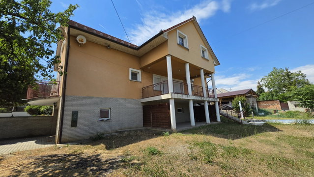 Eladó családi ház, Érden 209.9 M Ft, 6 szobás